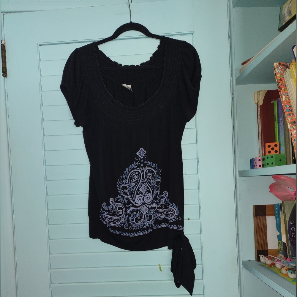 short sleeved bohemian blouse with paisley pattern from Heart Soul size XL